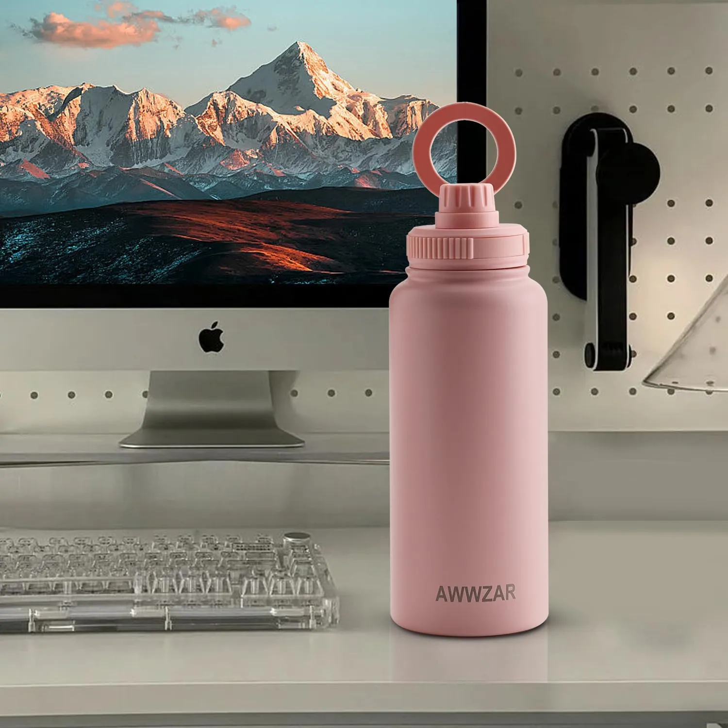 32 OZ Water Bottle With Magnetic Phone Holder, Stainless Steel Double Wall Sport or Gym Water Bottles (BLACK)