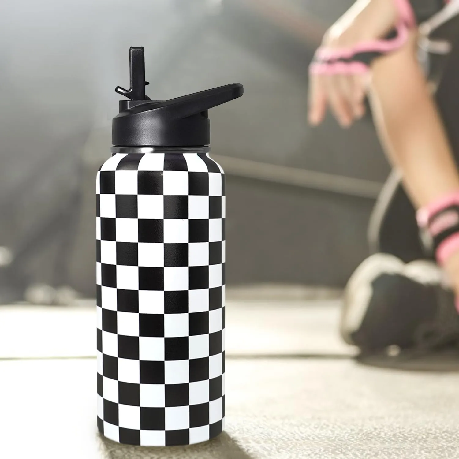 32oz Checkered Stainless Insulated Aater Water Bottle with Straw,Checkered Gym Hiking Sports Coffee Mug Cup Water Bottles,Checkered Gifts for Women,Checkered Decor Stuff Accessories