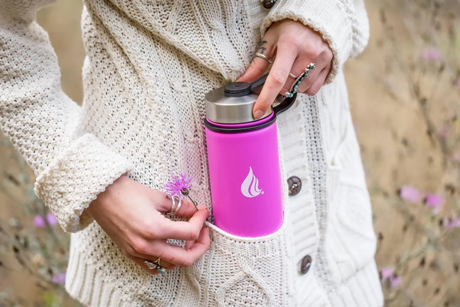 HYDRO CELL Stainless Steel Insulated Water Bottle with Straw - For Cold & Hot Drinks - Metal Vacuum Flask with Screw Cap and Modern Leakproof Sport Thermos for Adults (Fuchsia 24oz)