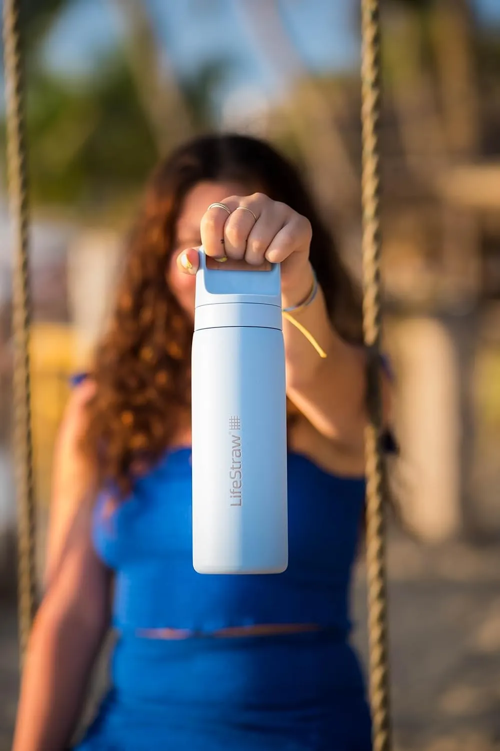 LifeStraw Go Series – Insulated Stainless Steel Water Filter Bottle for Travel and Everyday Use, Removes Bacteria, Parasites and Microplastics, Improves Taste, 18oz Icelandic Blue