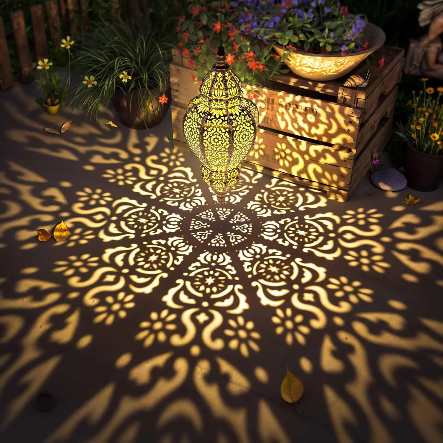 Moroccan Hanging Solar Lights Outdoor Lantern Bidirectional Availabili Garden Decor Waterproof Plastic Gold Decorations for Patio Pathway Yard Backyard Solar Powered Garden Decorative (1, gold)
