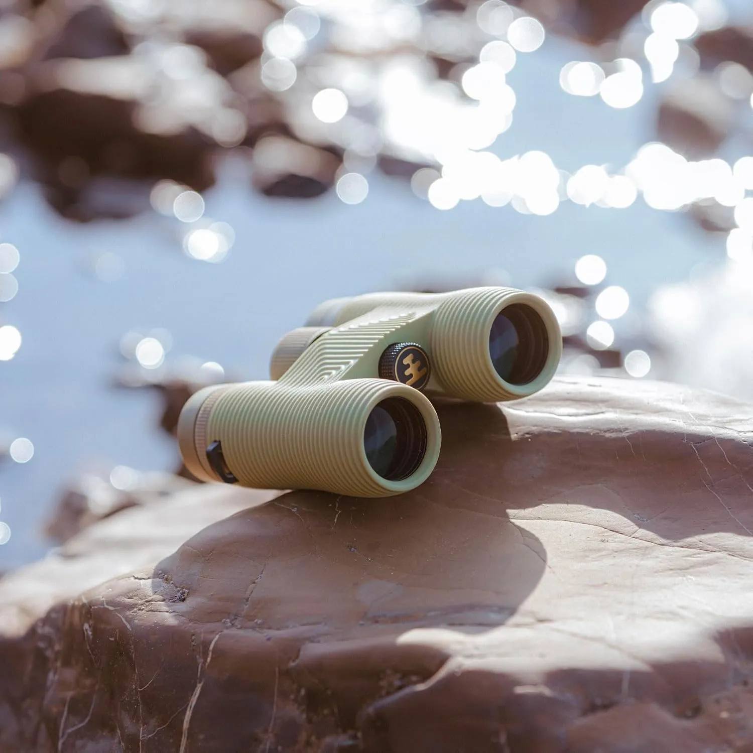 Nocs Provisions Field Issue Compact 10x32 Waterproof Binoculars, Shockproof, Fogproof, 10X Magnification, Bak4 Prism, Multi-Coated Lenses for Adults & Kids, Bird Watching, Hunting & Wildlife Viewing
