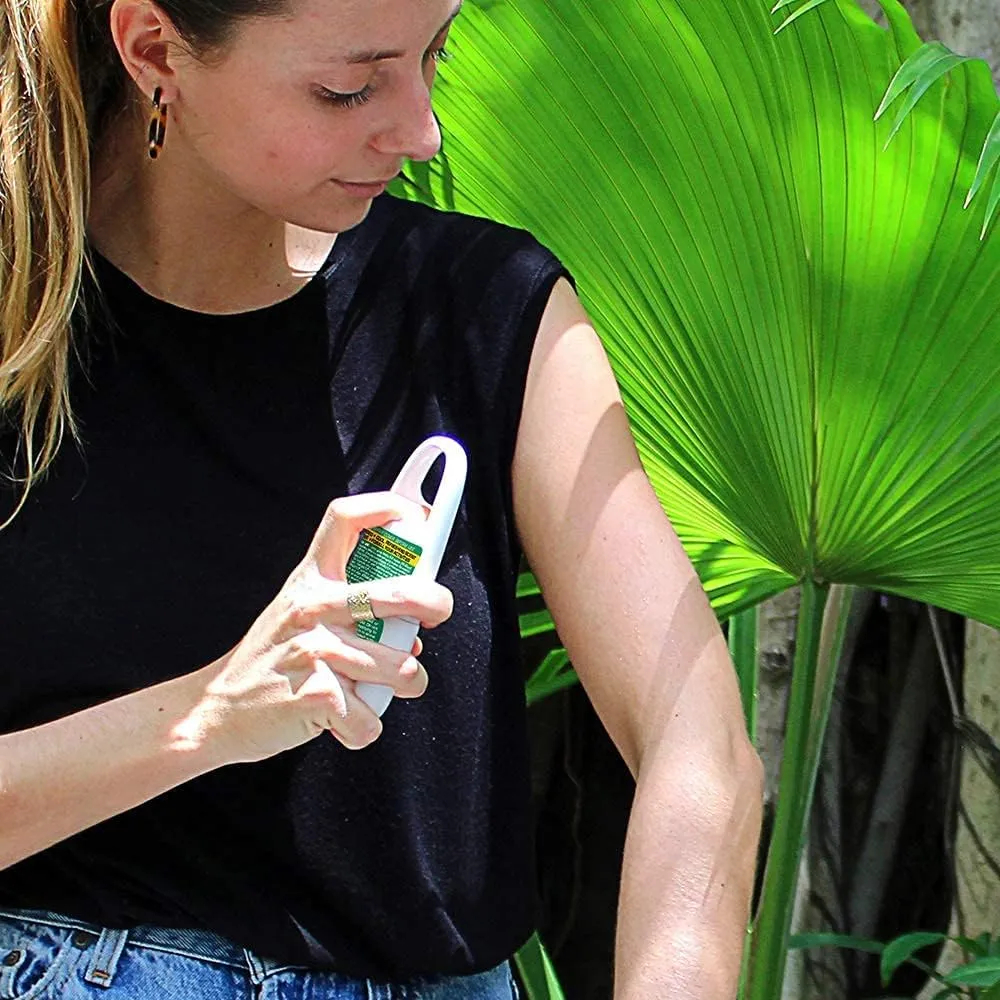 PARAKITO Mosquito, Ticks & Insect Spray- DEET Free, Citronella Essential Oil, Water & Sweat Resistant, Mosquito Bite Protection in Camping, Hiking, Travel Outdoor Activities (2.2oz (3 Pack))