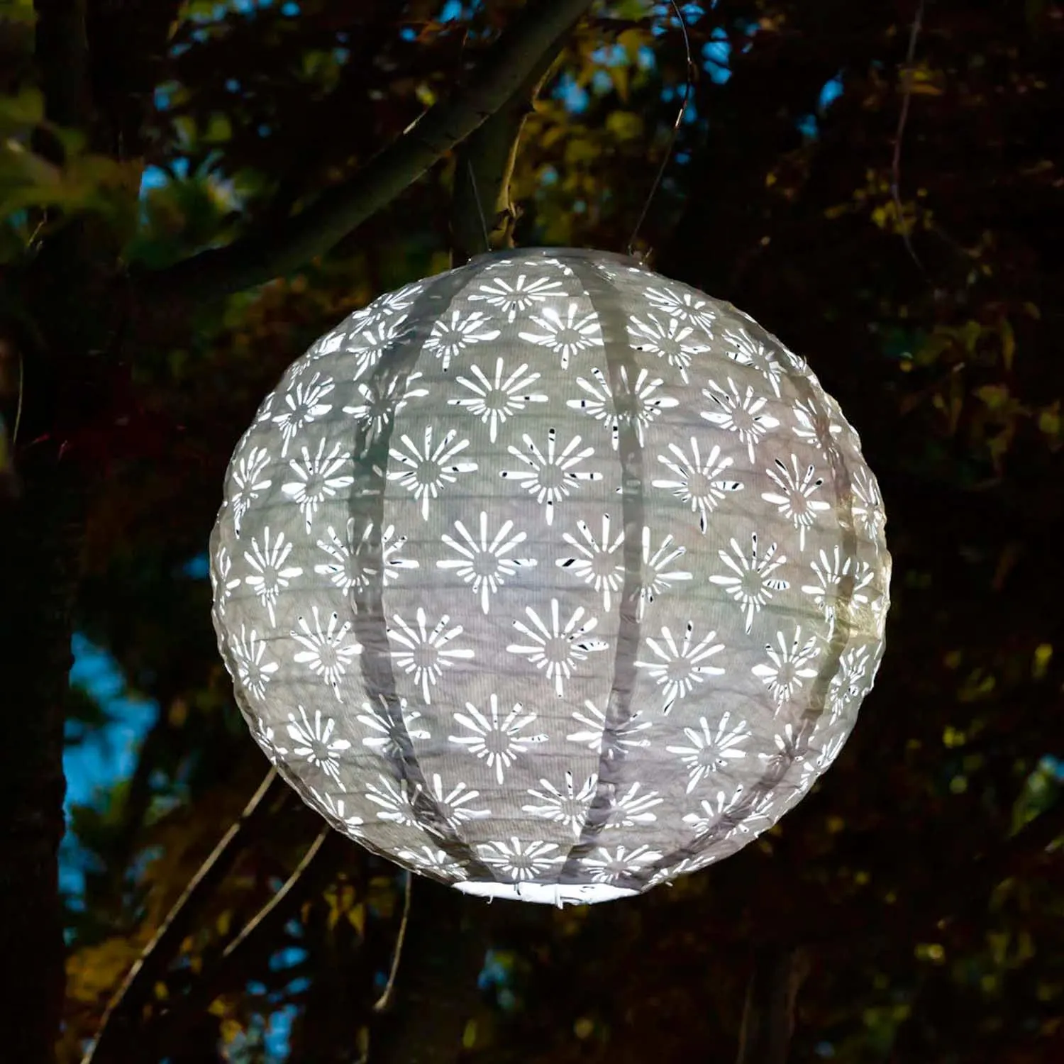 White Solar Globe Lantern - 12"