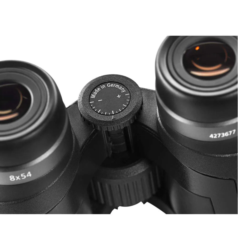 Zeiss Conquest HD 8x32 Binoculars